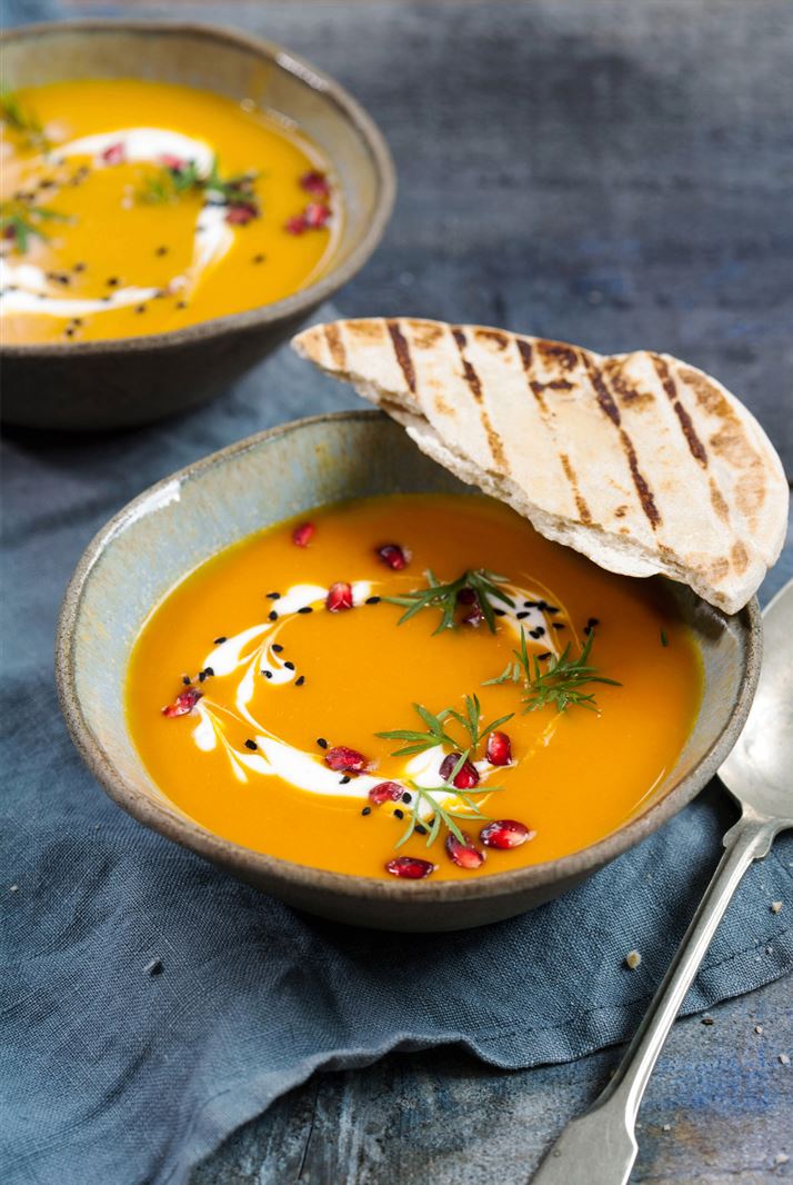 Herbstliche Kürbissuppe mit Ingwer und Möhren