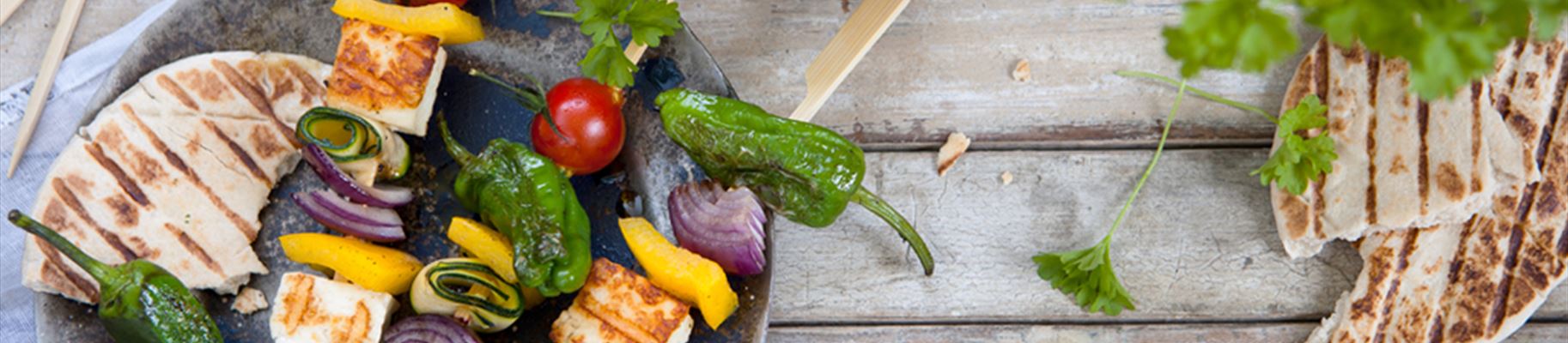 Gegrilltes Gemüse mit Kräuterdressing